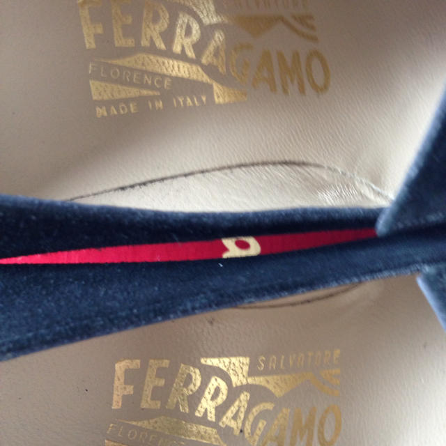 Ferragamo フェラガモ履きやすいパンプス52/1の通販 by 配送4.5日みてね｜フェラガモならラクマ - 即納お得