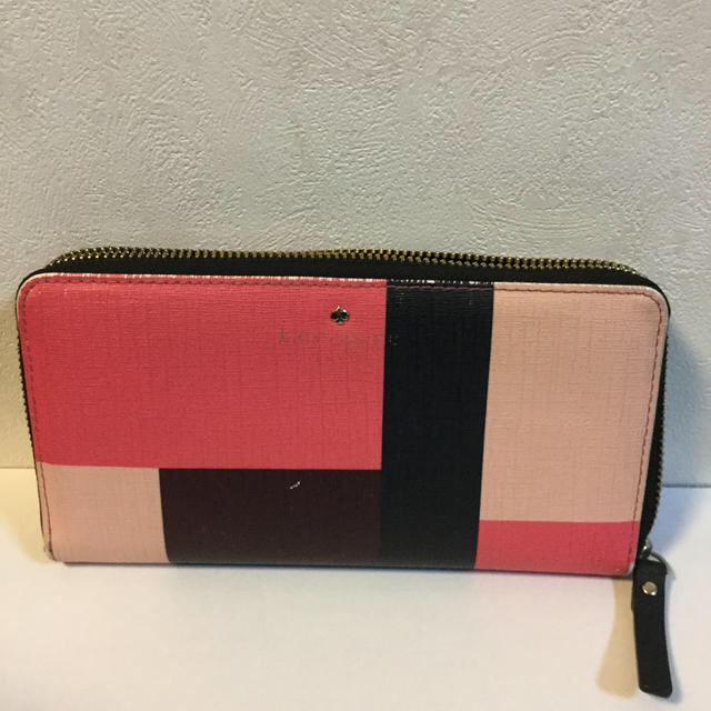 kate spade new york(ケイトスペードニューヨーク)の中古特価　Kate spade レディース長財布 メンズのファッション小物(長財布)の商品写真