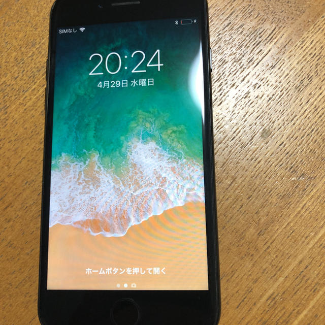 iPhone7 Jet Black 128GB simフリー