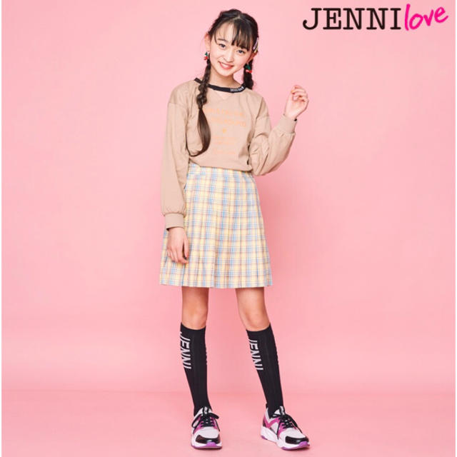 JENNI(ジェニィ)のjenny 縦ロゴハイソックス　黒　19-21 今期 キッズ/ベビー/マタニティのこども用ファッション小物(靴下/タイツ)の商品写真