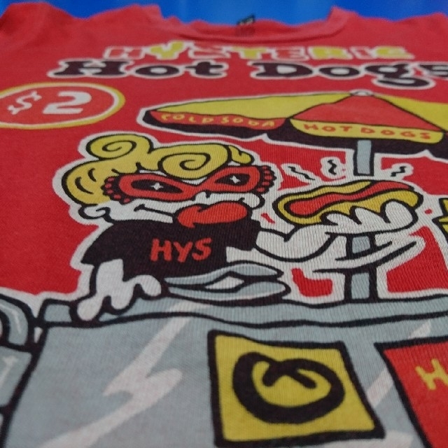 HYSTERIC MINI(ヒステリックミニ)のヒステリックミニ 赤色地Tシャツ 110cm キッズ/ベビー/マタニティのキッズ服男の子用(90cm~)(Tシャツ/カットソー)の商品写真