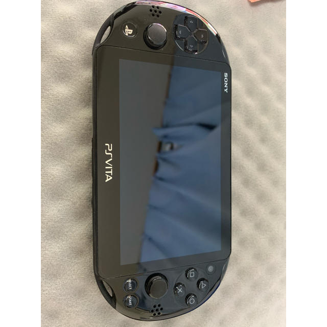 SONY PlayStationVITA 本体  PCH-2000 ZA11 2