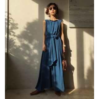 アメリヴィンテージ(Ameri VINTAGE)のAmeri【新品】BACK TAIL CIRCULATE DRESS(ロングワンピース/マキシワンピース)