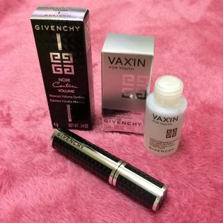 ジバンシィ(GIVENCHY)の【新品★値下げ】ミニマスカラ&ミニ化粧水(マスカラ)