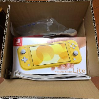 ニンテンドースイッチ(Nintendo Switch)のあお様専用　nintendo switch lite イエロー(家庭用ゲーム機本体)