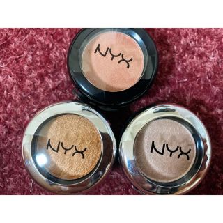 エヌワイエックス(NYX)の最終値下げ　NYX プリズマティックシャドウ(アイシャドウ)