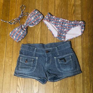 HYSTERIC GLAMOUR(水着)のフリマアイテム一覧 HYSTERIC GLAMOUR(水着)のフリマアイテム一覧