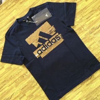 アディダス(adidas)の【新品】アディダス　Tシャツ　サイズO（XL）レジェンドインクxゴールド(Tシャツ/カットソー(半袖/袖なし))