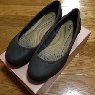 クロックス(crocs)の焦げ茶色パンプス(ハイヒール/パンプス)