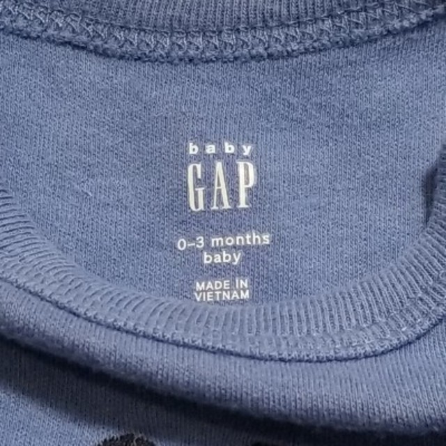 babyGAP(ベビーギャップ)のbaby GAP　ロンパース2枚セット　0-3M ブルー　ネイビー　夏 キッズ/ベビー/マタニティのベビー服(~85cm)(ロンパース)の商品写真