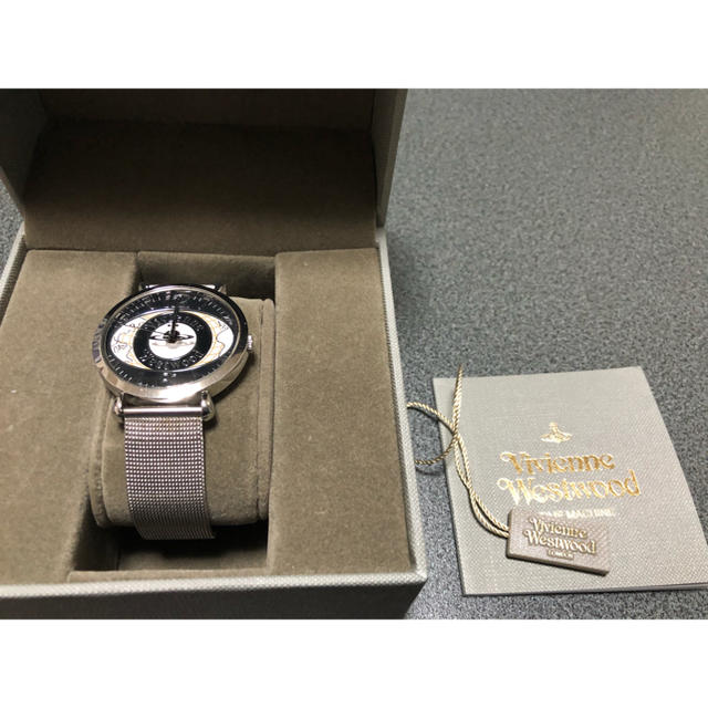 Vivienne Westwood(ヴィヴィアンウエストウッド)のviviennewestwood 時計　ワールドオーブ World Orb メンズの時計(腕時計(アナログ))の商品写真
