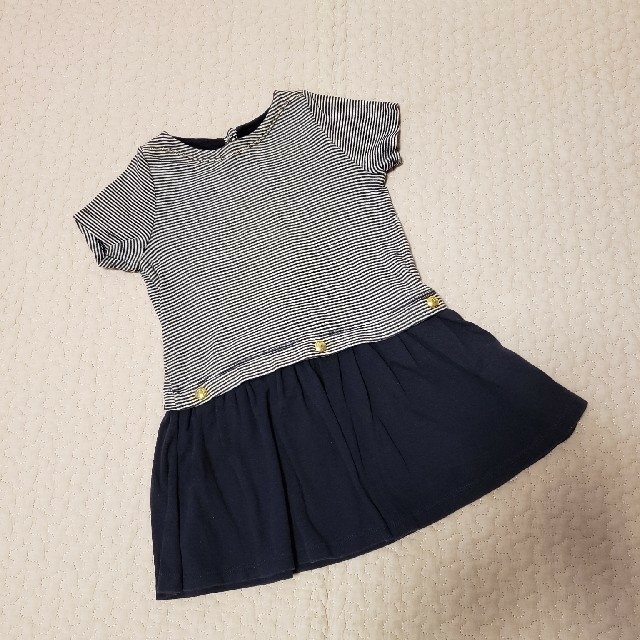 PETIT BATEAU(プチバトー)の【RIKAさま専用】プチバトー　ワンピース18m81cm キッズ/ベビー/マタニティのベビー服(~85cm)(ワンピース)の商品写真