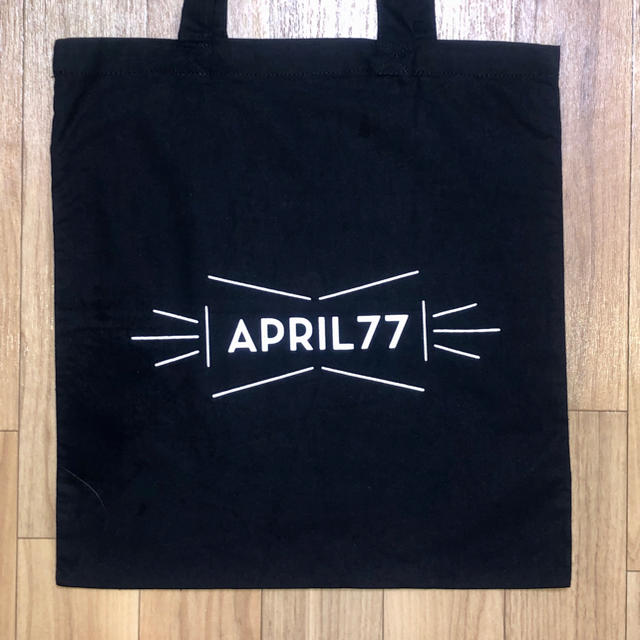 April77(エイプリルセブンティセブン)の新品 April77 トートバッグ 黒 エコバッグ レコードバッグ BAG メンズのバッグ(トートバッグ)の商品写真