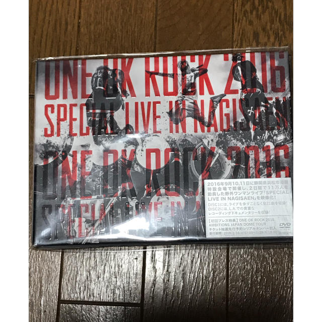 ONE OK ROCK(ワンオクロック)のONE　OK　ROCK　2016　SPECIAL　LIVE　IN　NAGISAE エンタメ/ホビーのDVD/ブルーレイ(ミュージック)の商品写真