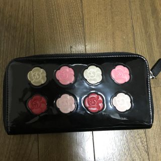 シャネル(CHANEL)のシャネル　長財布　カメリア　(財布)