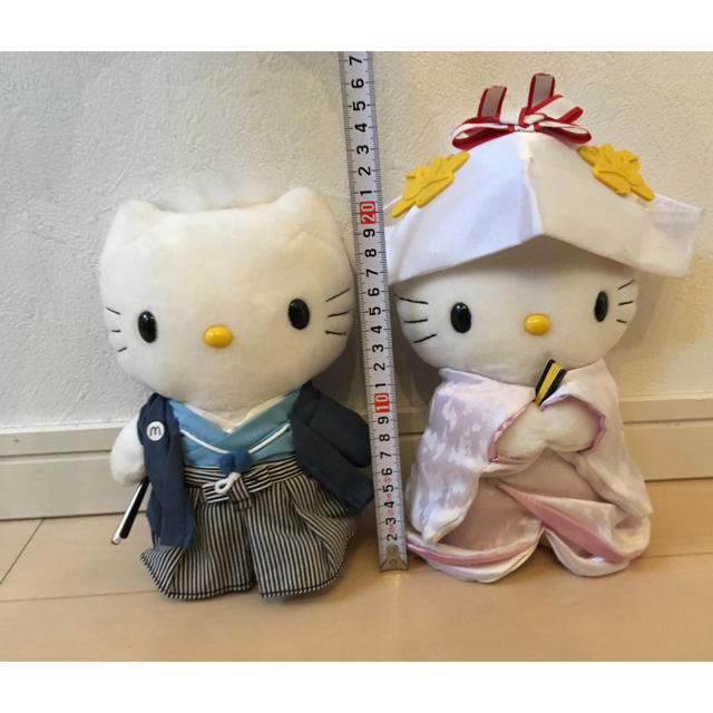 レア！【ハローキティ 】マクドナルドノベルティのぬいぐるみ エンタメ/ホビーのおもちゃ/ぬいぐるみ(キャラクターグッズ)の商品写真