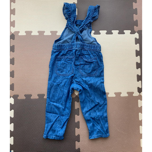GAP(ギャップ)の80サイズ　ギャップデニム　サロペット キッズ/ベビー/マタニティのベビー服(~85cm)(ロンパース)の商品写真