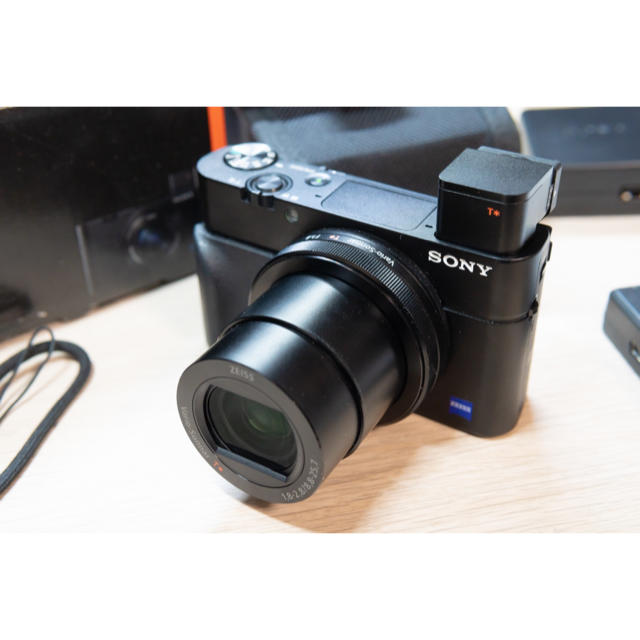 RX100M3 iii SONY Cyber-shot 予備バッテリー、ケース付 返品OK スマホ