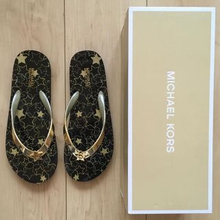 MICHAEL KORS(ビーチサンダル)のフリマアイテム一覧 MICHAEL KORS(ビーチサンダル)のフリマアイテム一覧