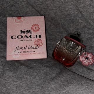 コーチ(COACH)のcoach コーチ　香水　オードパルファム　floral brush(香水(女性用))