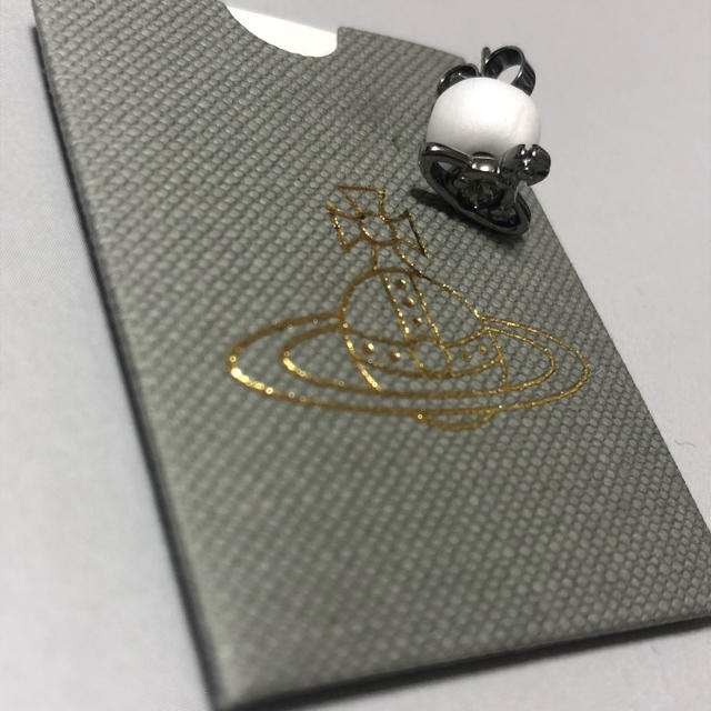 Vivienne Westwood(ヴィヴィアンウエストウッド)のVIVIENNE WESTWOOD ピアス※片耳 メンズのアクセサリー(ピアス(片耳用))の商品写真