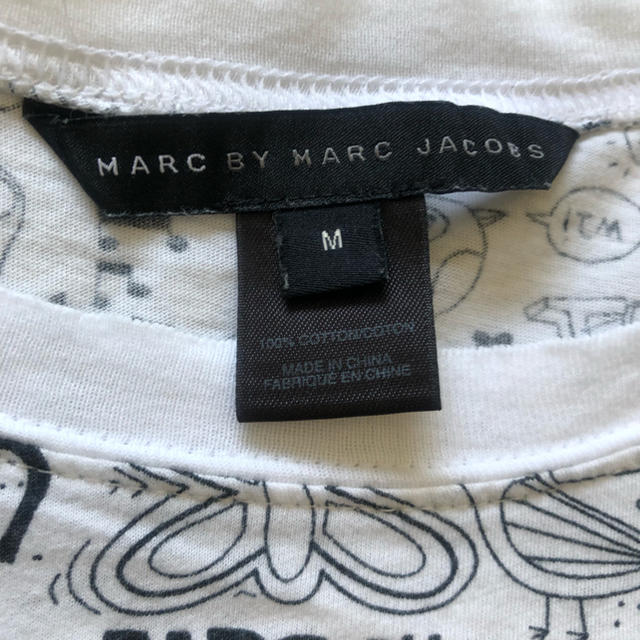 MARC BY MARC JACOBS(マークバイマークジェイコブス)の美品 マークバイマークジェイコブス Tシャツ グラフィティ ロゴ レディース レディースのトップス(Tシャツ(半袖/袖なし))の商品写真