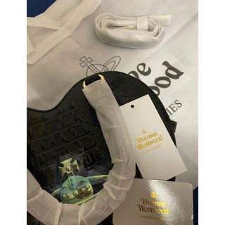 新品 Vivienne Westwood ハート型 ショルダーバッグ クロコ型