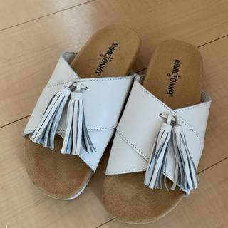 ミネトンカ(Minnetonka)の美品　ミネトンカ　サンダル(サンダル)