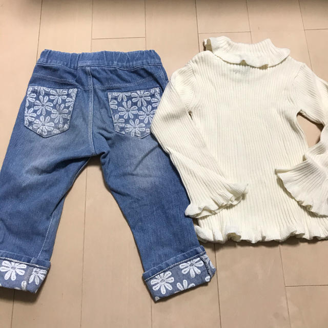 KinKi Kids(キンキキッズ)のHAKKA KIDS カットソーとデニムのセット キッズ/ベビー/マタニティのキッズ服女の子用(90cm~)(パンツ/スパッツ)の商品写真