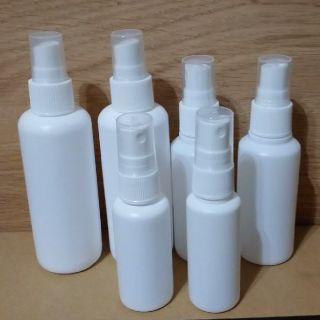 遮光スプレーボトル100ml×2・60ml×2・30ml×2のセット(ボトル・ケース・携帯小物)