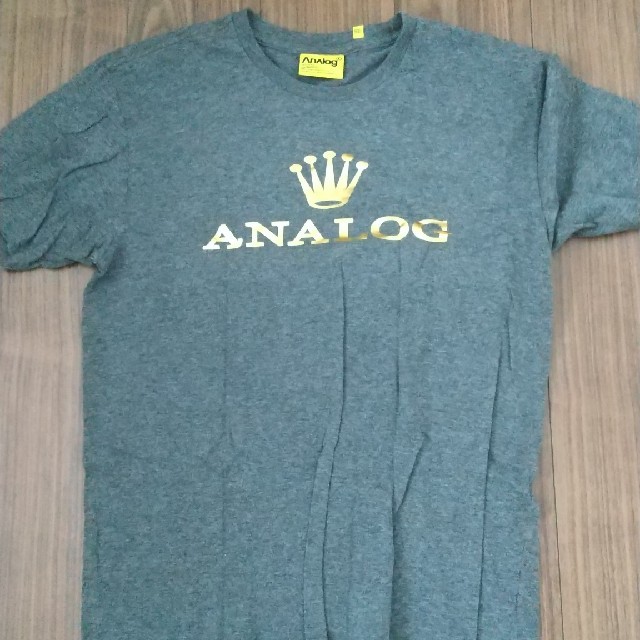 Analog Clothing(アナログクロージング)のAnalog アナログ T shirt ティーシャツ Lサイズ burton  メンズのトップス(Tシャツ/カットソー(半袖/袖なし))の商品写真