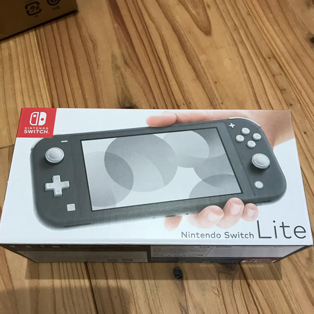 任天堂Switch lite スイッチライト　グレー　新品