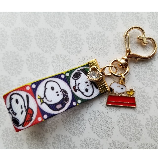 SNOOPY(スヌーピー)のスヌーピー★シンプルキーホルダー① ハンドメイドのアクセサリー(キーホルダー/ストラップ)の商品写真