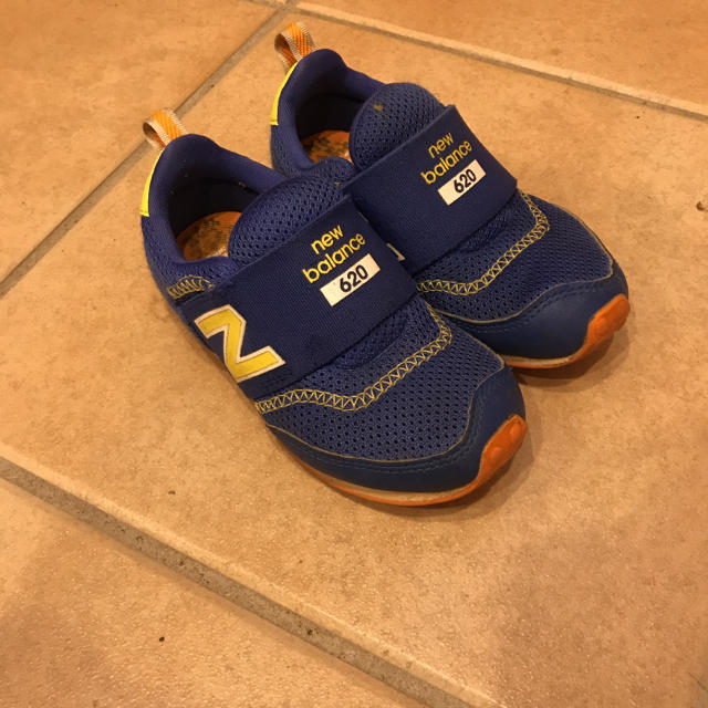 New Balance(ニューバランス)のニューバランス 15cm キッズ/ベビー/マタニティのキッズ靴/シューズ(15cm~)(スニーカー)の商品写真