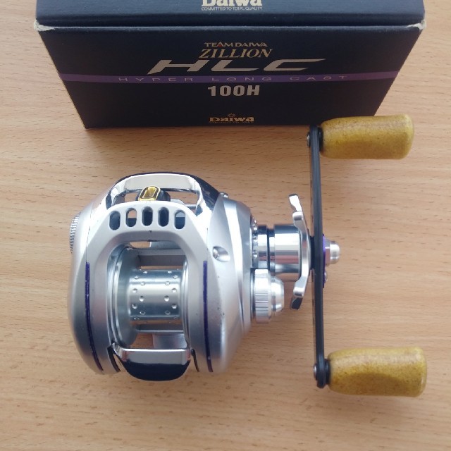 DAIWA(ダイワ)のジリオン　HLC 　TD ZILLION HLC 100H スポーツ/アウトドアのフィッシング(リール)の商品写真