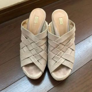 アグ(UGG)のまぁちゃん様専用　UGG スウェードウェッジソール サンダル(サンダル)