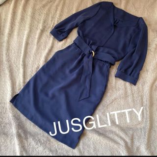 ジャスグリッティー(JUSGLITTY)の【専用】かなり美品☆ ジャスグリッティー　ベルト付き　ネイビーワンピース(ひざ丈ワンピース)