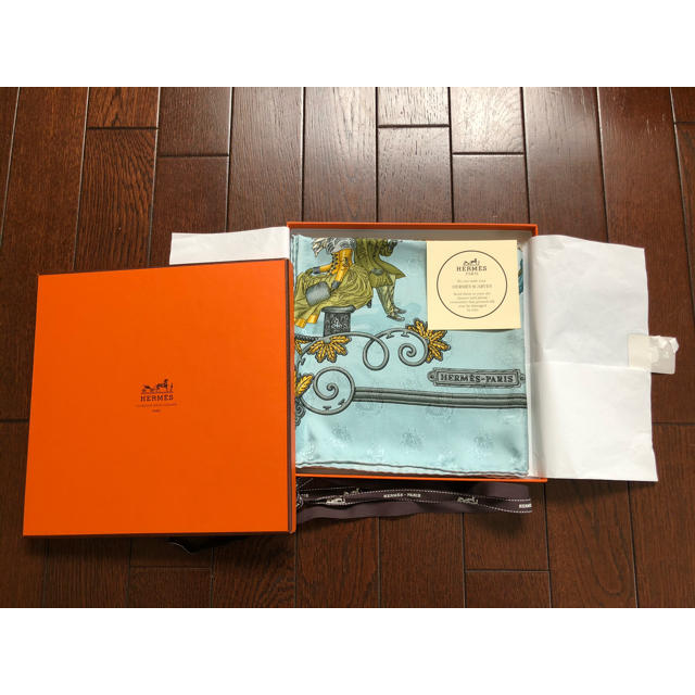 HERMES エルメス　スカーフ　新品未使用