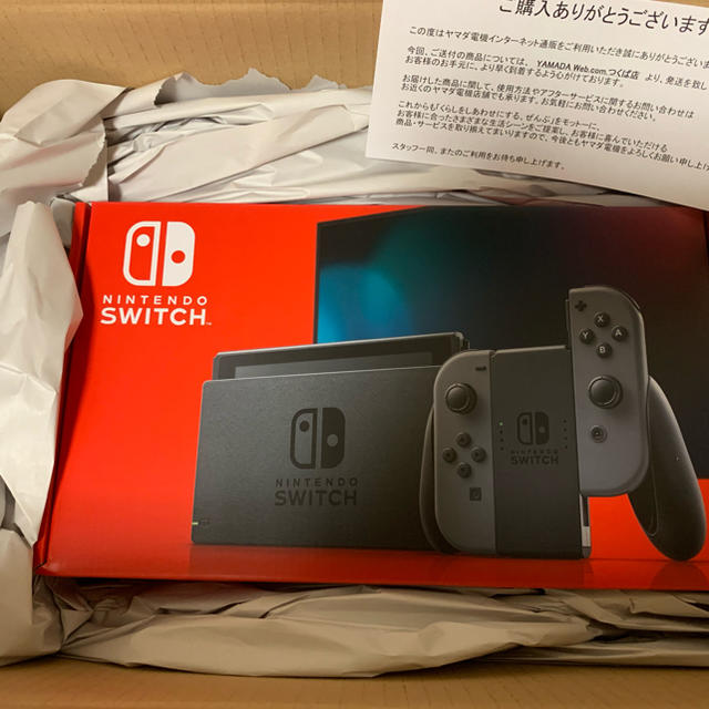 Nintendo Switch(ニンテンドースイッチ)のNintendo Switch ニンテンドースイッチ本体　グレー エンタメ/ホビーのゲームソフト/ゲーム機本体(家庭用ゲーム機本体)の商品写真