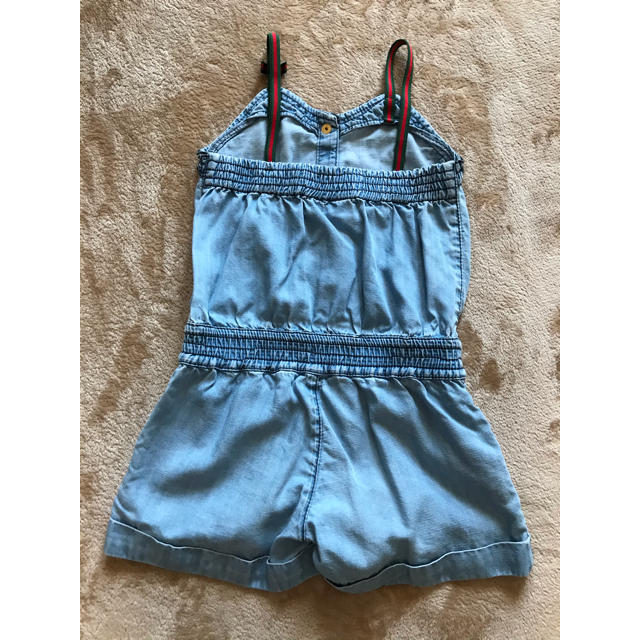 Gucci(グッチ)のグッチキッズ　オールインワンサロペット　4A キッズ/ベビー/マタニティのキッズ服女の子用(90cm~)(パンツ/スパッツ)の商品写真