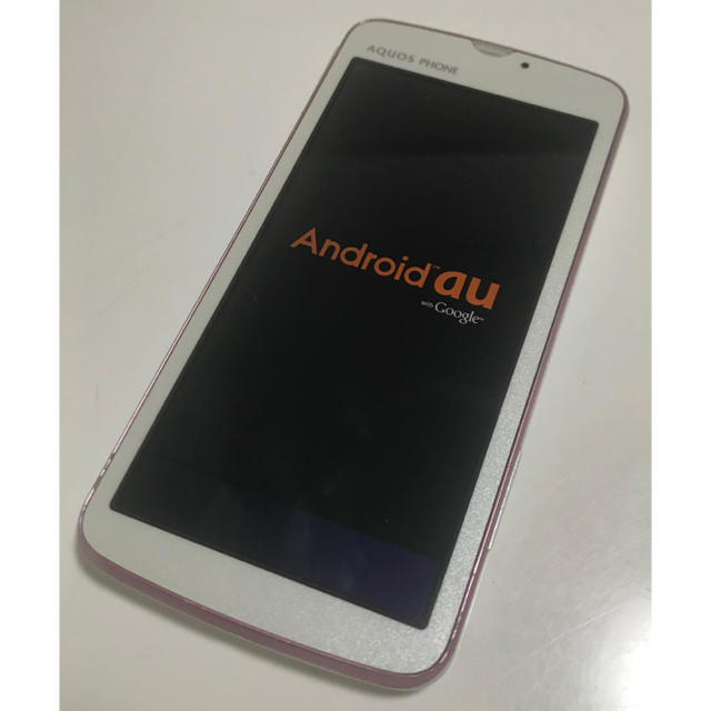 AQUOS(アクオス)のau AQUOS PHONE  SHI13 IS13SH ホワイト　初期化済 スマホ/家電/カメラのスマートフォン/携帯電話(スマートフォン本体)の商品写真