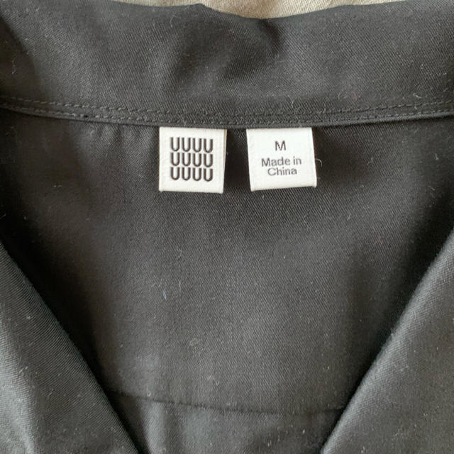 UNIQLO(ユニクロ)のuniqlo U 2018SS 半袖シャツ ブラック M メンズのトップス(シャツ)の商品写真