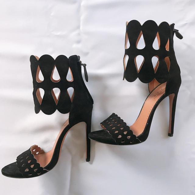 ALAIA シューズ サンダル パンプス artistitch.in