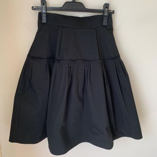 フォクシー(FOXEY)の《レディグレー様専用》美品！フォクシー　フンワリ膝丈スカート(ひざ丈スカート)