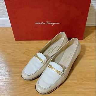 サルヴァトーレフェラガモ(Salvatore Ferragamo)のFerragamo ローファー(ローファー/革靴)