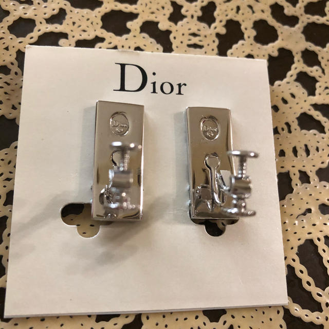 Christian Dior(クリスチャンディオール)のクリスチャンディオール トロッターイヤリング新品 レディースのアクセサリー(イヤリング)の商品写真