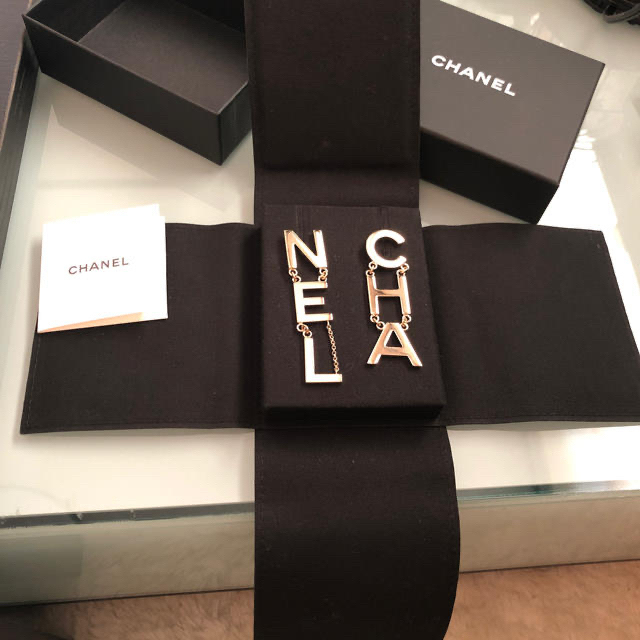 CHANEL - CHANEL ロゴ ピアス ゴールドの通販 by E♡HJ's shop CHANEL - CHANEL ロゴ ピアス ゴールドの通販 by E♡HJ's shop