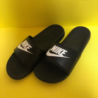 ナイキ(NIKE)のNIKE べナッシ(サンダル)