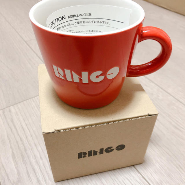 RINGO　リンゴ マグカップ　非売品　新品未使用　箱付き インテリア/住まい/日用品のキッチン/食器(グラス/カップ)の商品写真