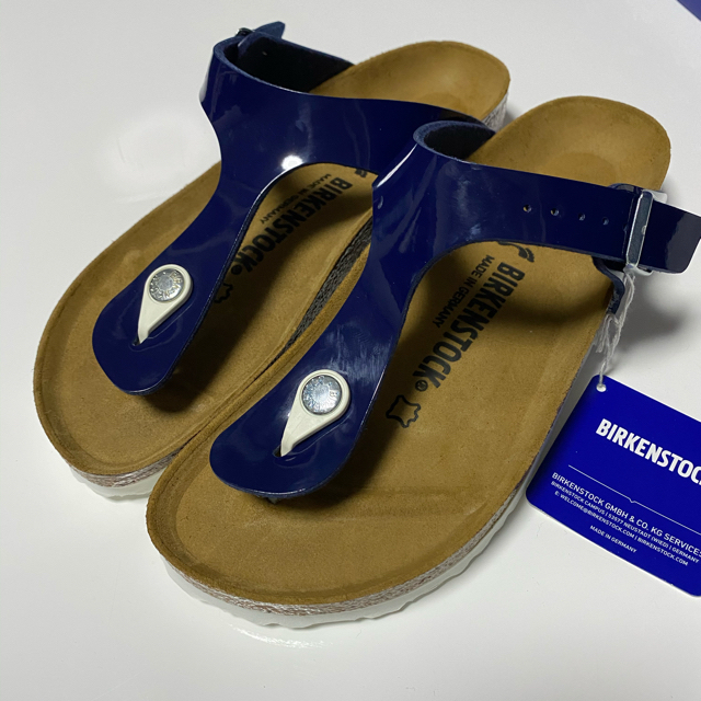 BIRKENSTOCK(ビルケンシュトック)のビリケンシュトック　ギゼ　最終値下げ中！ レディースの靴/シューズ(サンダル)の商品写真